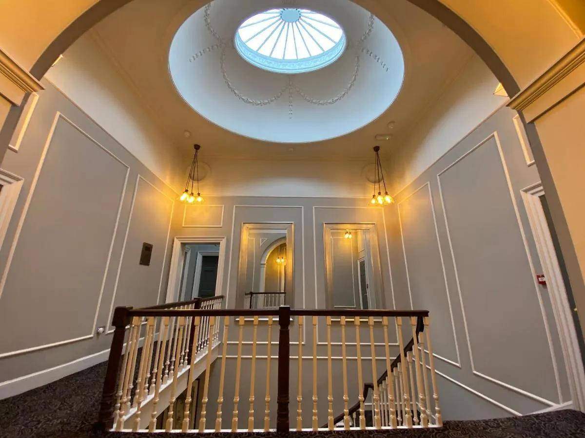 The Waterhouse At Claremont Apartments リーズ 0*,  イギリス